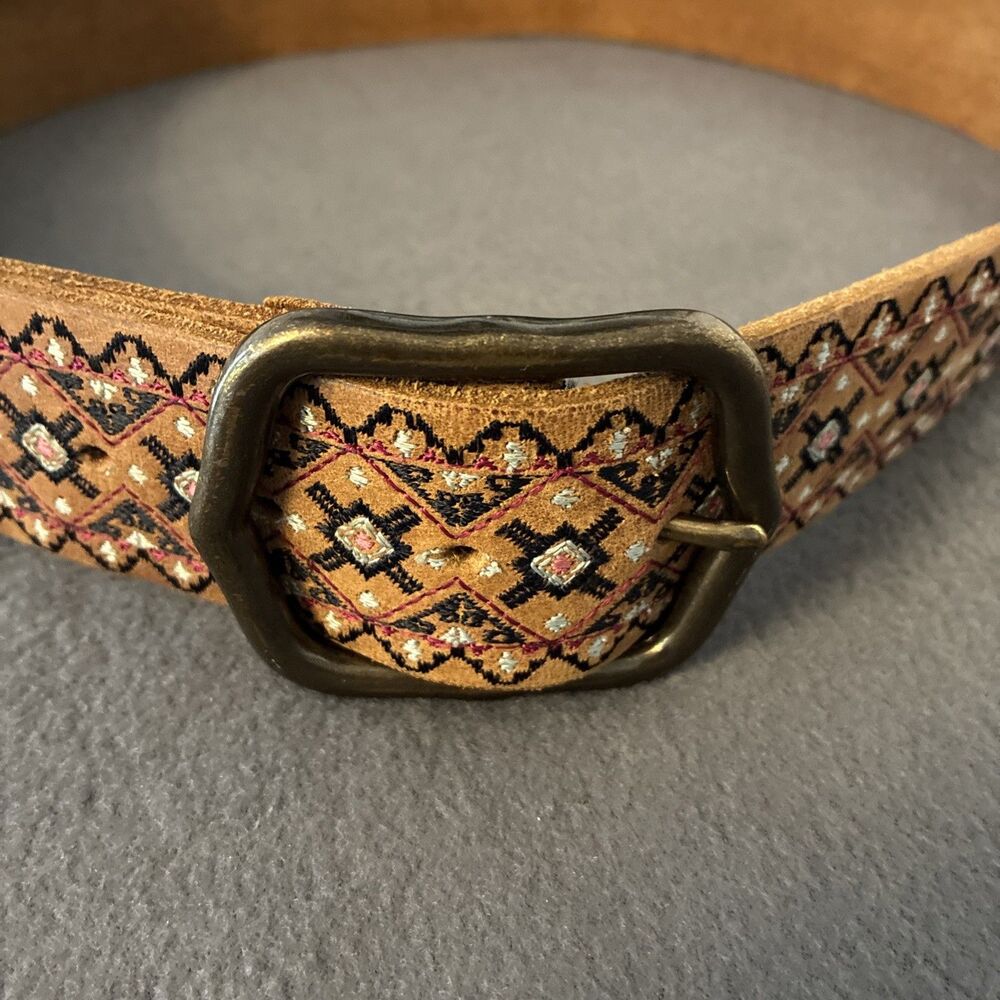 Lucky Brand Belt Womens Brown Embroidered Floral Leather Brass Buckle Size M - Picture 8 of 8